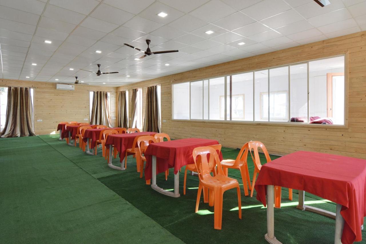 Oyo Midway Park Resort Atgaon Екстериор снимка